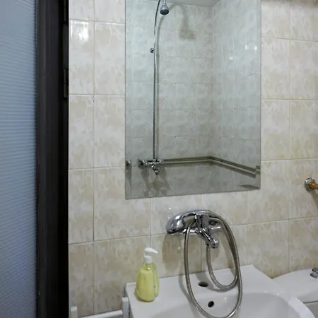 Beauty 1 Free Parking